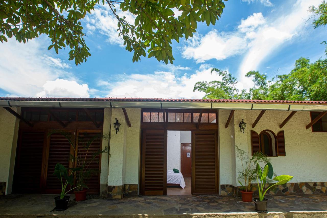 Apu Samay Nature Lodge Tarapoto Extérieur photo